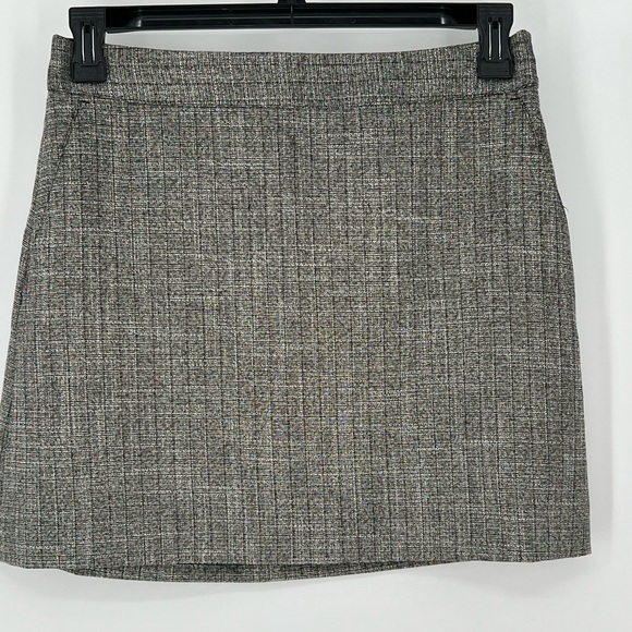 EXPRESS NWOT BROWN W/GOLD METALLIC, MINI SKIRT LEFT SIDE ZIP 2 POCKETS - Picture 4 of 7